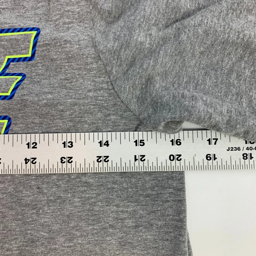 Kids Nike Tee Athletic Cut Grey Short‎ Sleeve T Shirt Large